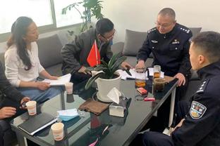 拉波尔塔谈巴萨赛季目标：会争取每项赛事的冠军，我对此感到乐观